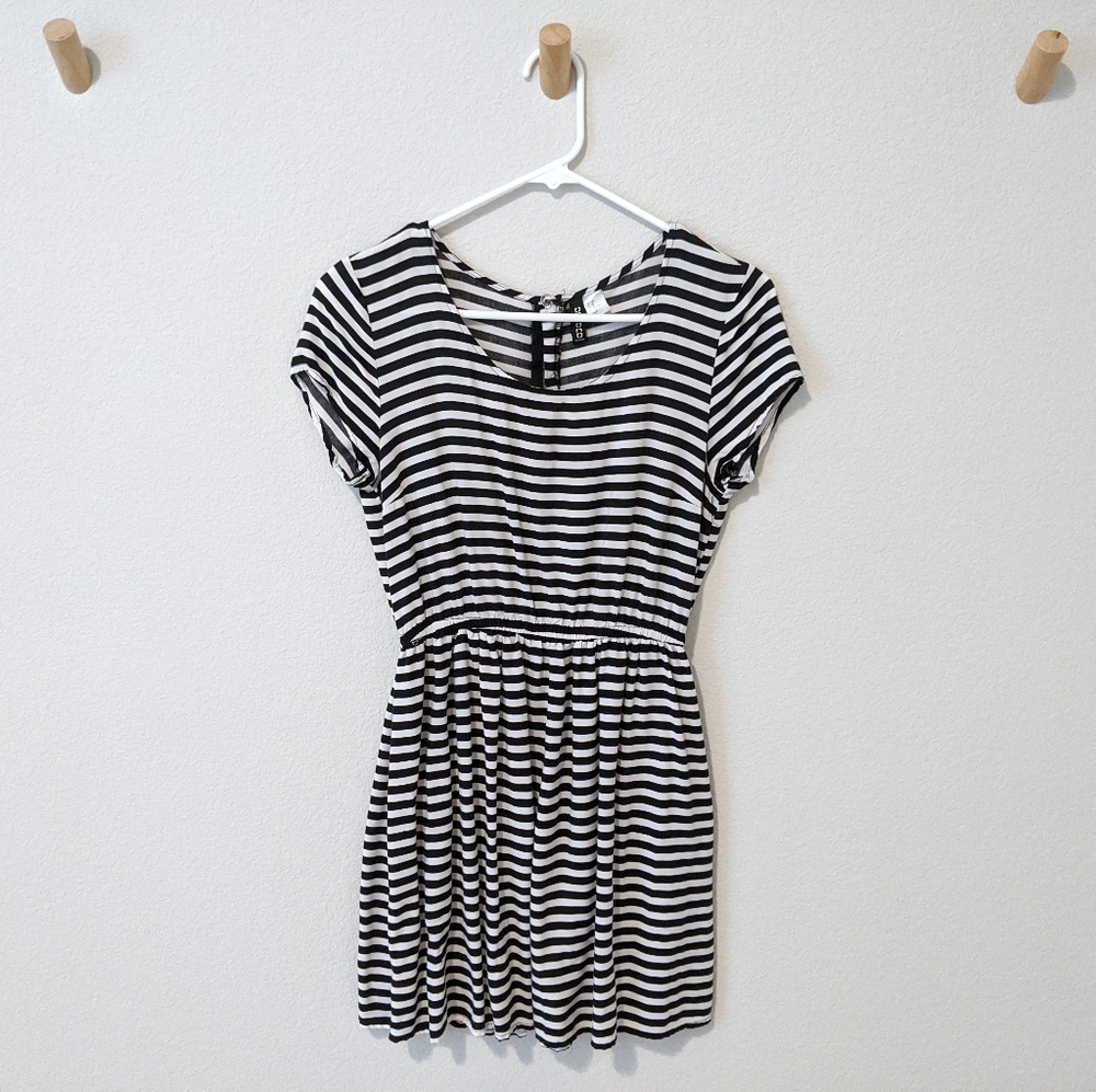 H&M Striped Viscose Dress